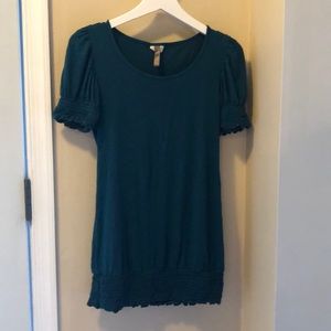 Bellyssima maternity shirt